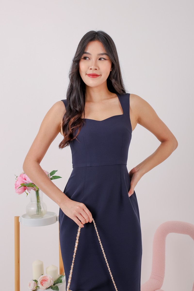 Diona Sweetheart Workdress in Navy