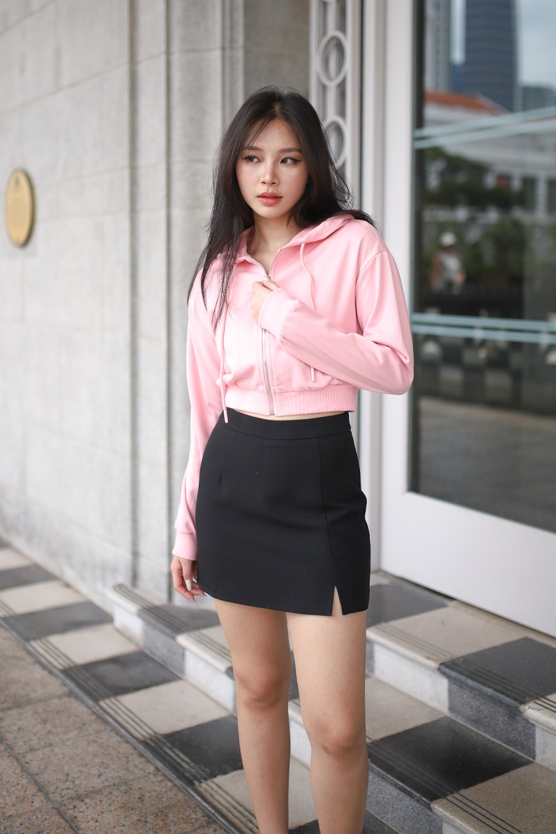 Chill Out Cropped Hoodie in Baby Pink