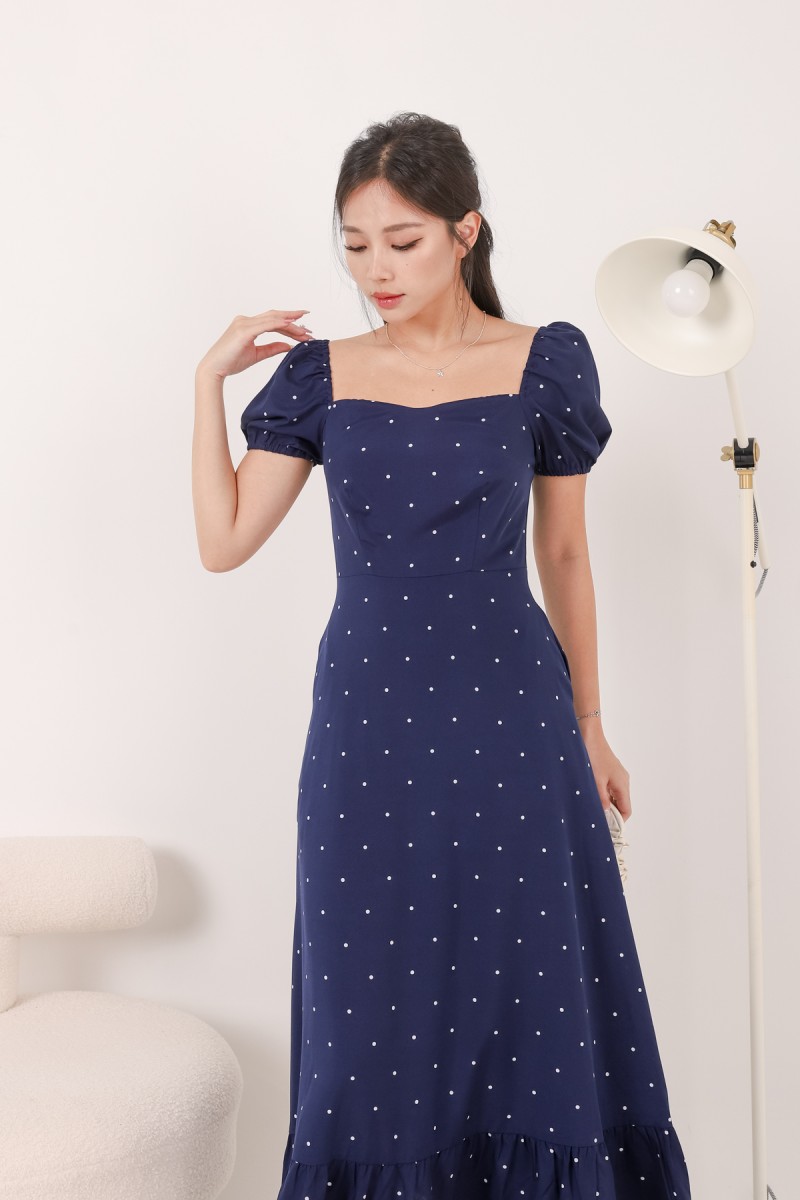 Delle Dot Sleeved Maxi in Navy