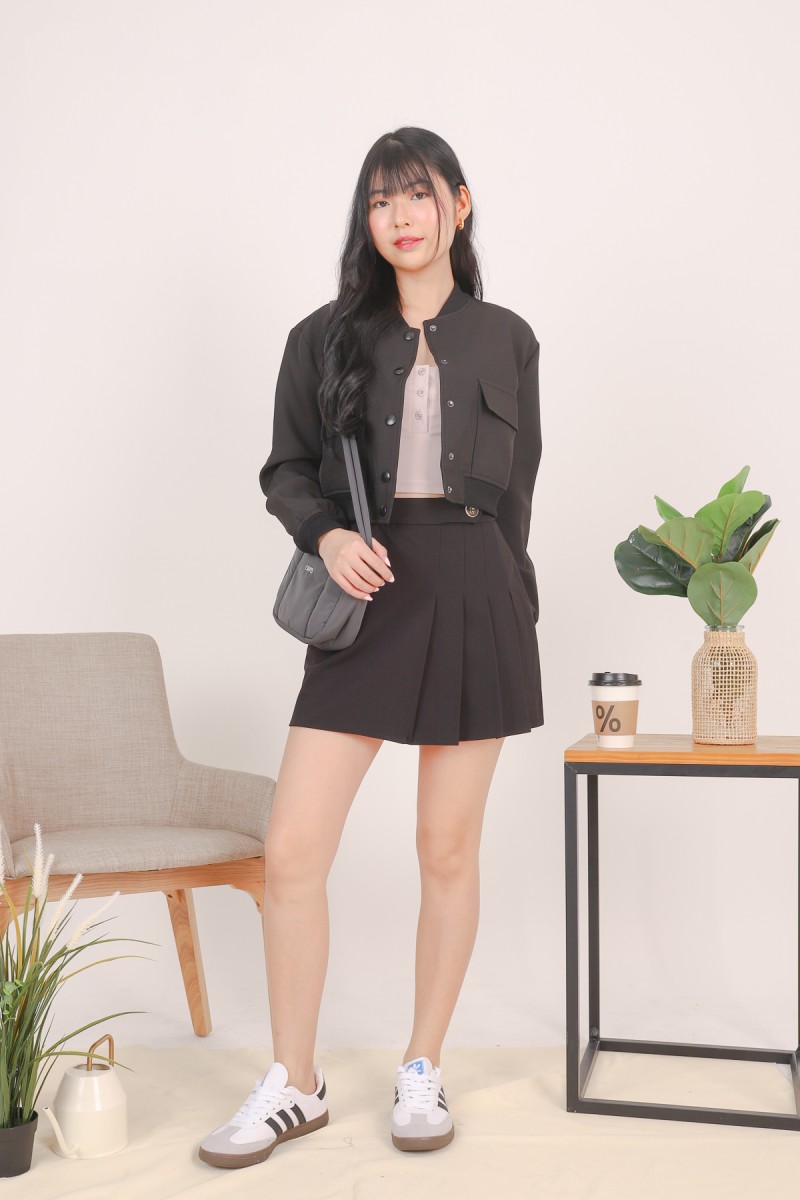 Cason Button Up Jacket in Black