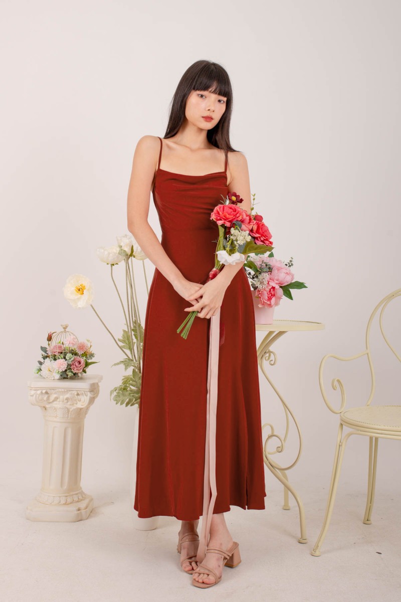 RESTOCK5: Liessa Ruched Twist Maxi in Wine