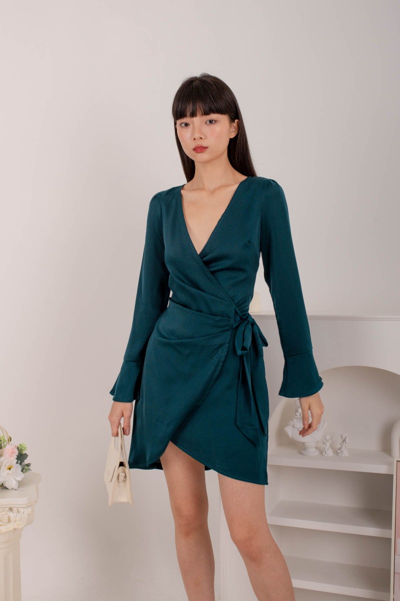 Isolde Bell Sleeved Wrap Dress in Forest
