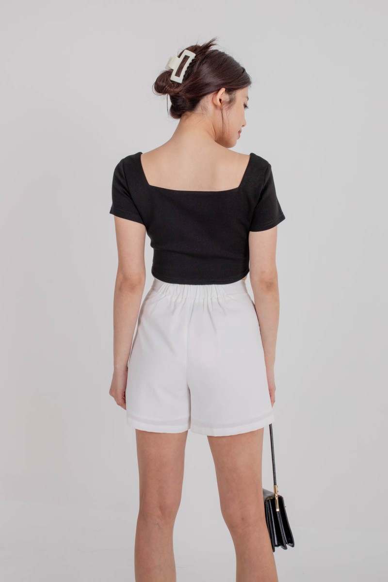 RESTOCK3: Dynamics Square-Neck Crop Top in Black