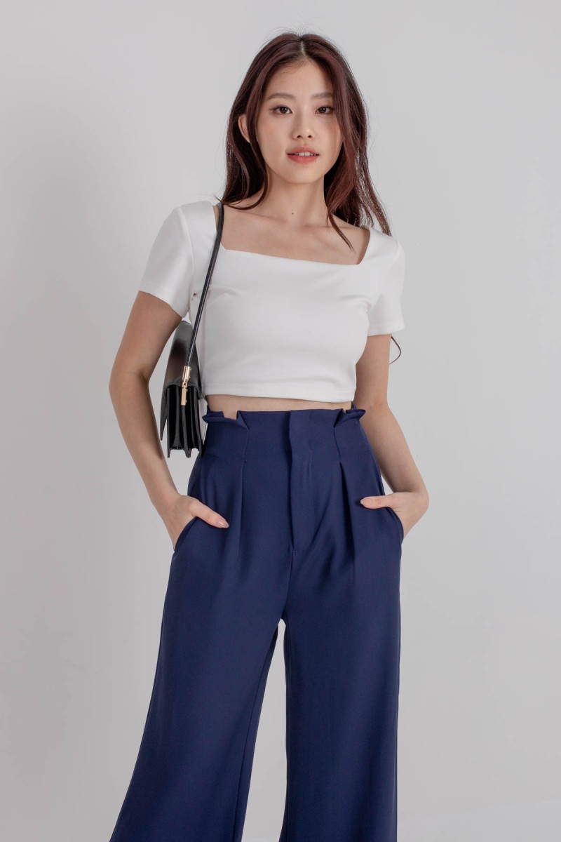 RESTOCK3: Dynamics Square-Neck Crop Top in White
