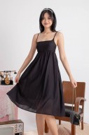 Steph Babydoll Midi Dress in Black (MY)