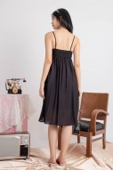 Steph Babydoll Midi Dress in Black (MY)