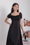 Elodie Ruched Puff Midi Dress in Black (MY)