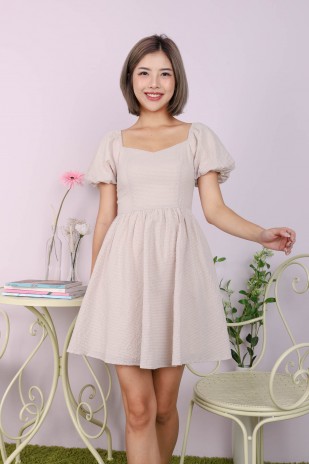 Winnie Textured Puff Dress in Cream (MY)