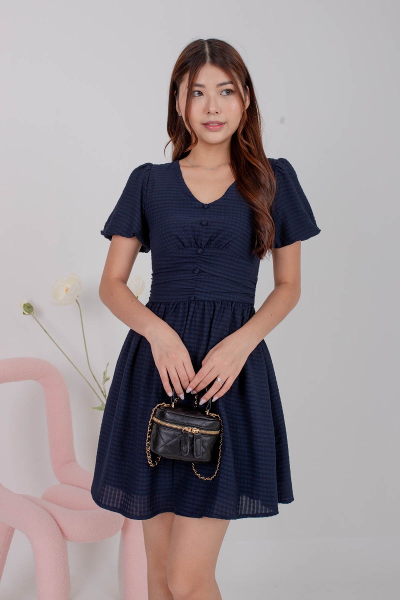 Taliese Textured V-Neck Puff Dress in Navy (MY)