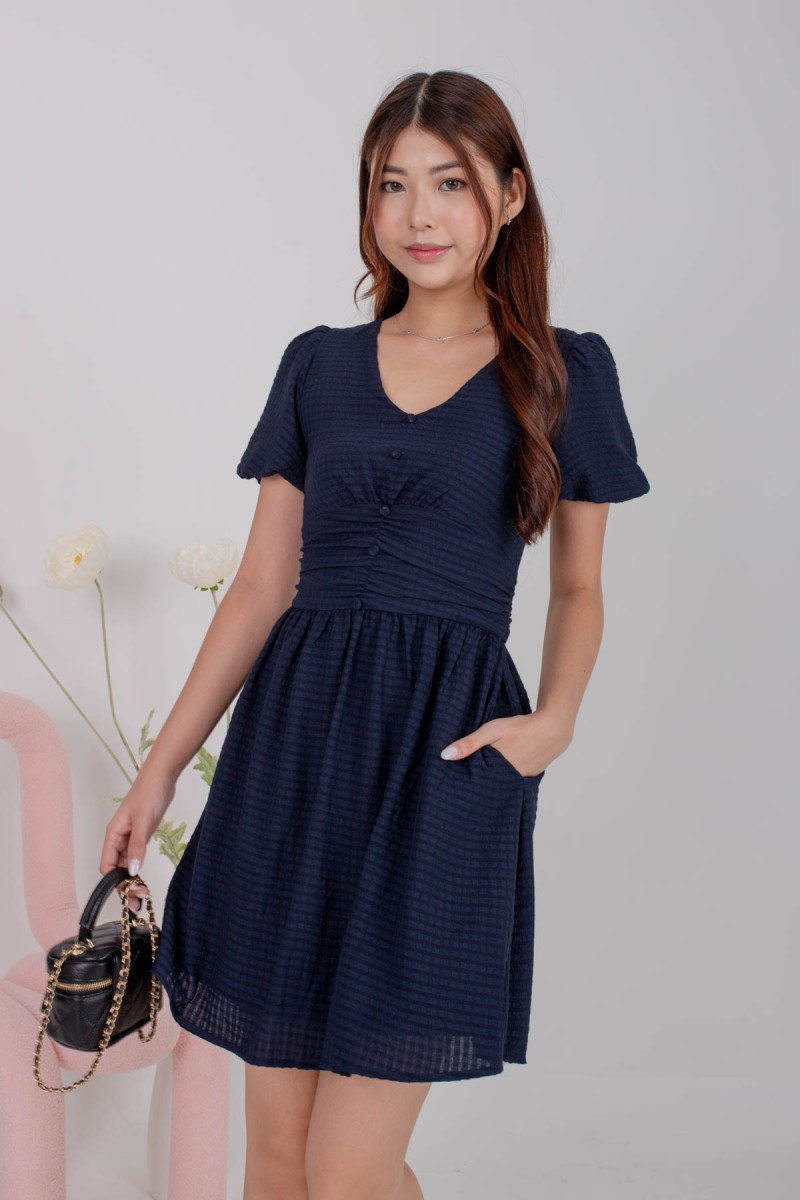 Taliese Textured V-Neck Puff Dress in Navy (MY)