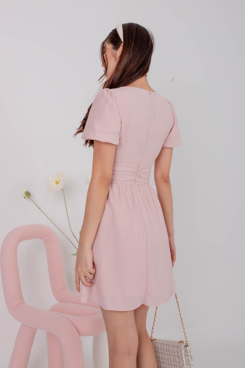 Taliese Textured V-Neck Puff Dress in Blush (MY)