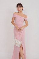 RESTOCK2: Viore Off-Shoulder Overlap Dress in Blush