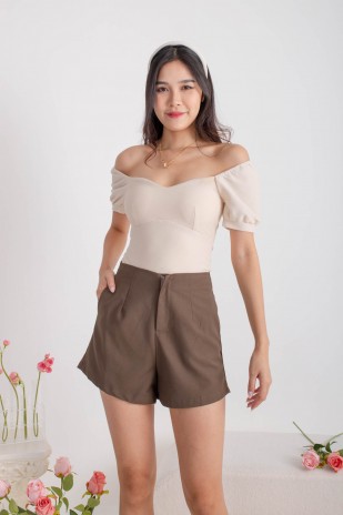 Minnie Padded Sweetheart Top in Cream (MY)